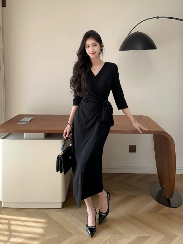 A23007 – Collarless Black Long Wrap Dress - 图片 5